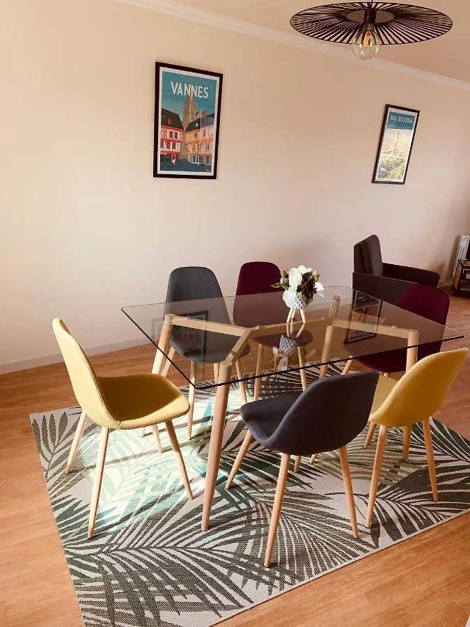 Appartement 65 M2 Centre Vannes 2 Ch Wifi Parking France